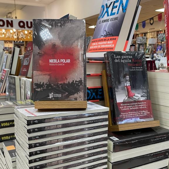 Disponible en Librerias